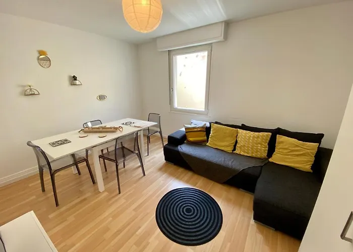 Le 16 - Proche Du Centre דירה