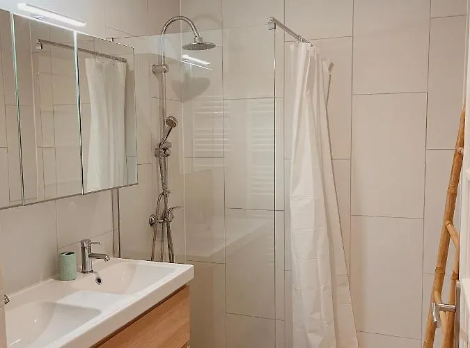 Le 16 - Proche Du Centre דירה *